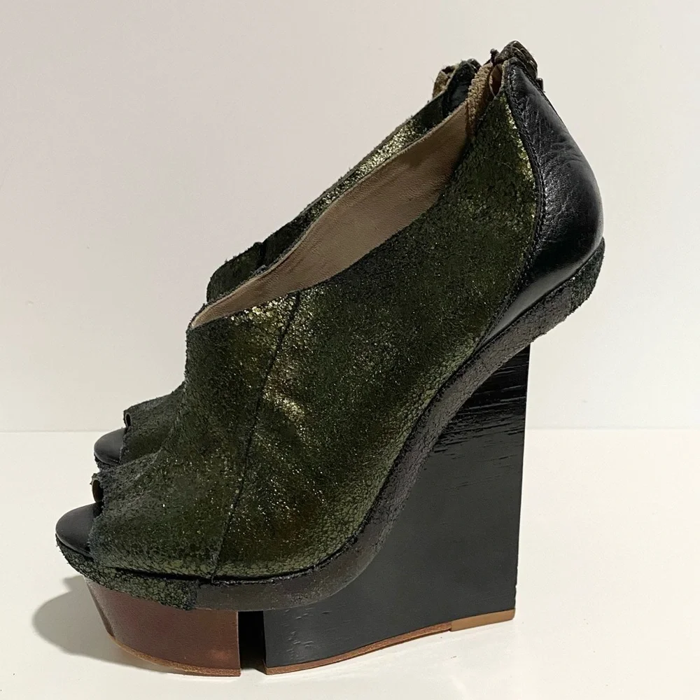 Finsk Leather Metallic Wooden Platform Heel 36 - Picture 3 of 11